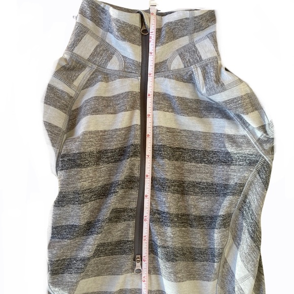 Lululemon Athletics Runderful Pullover 1/2 Zip Comfortable Soft Warm - Picture 10 of 16
